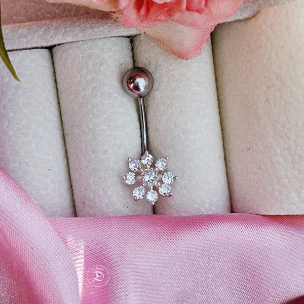 Piercing de Furo Flor