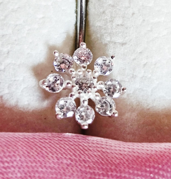 Piercing de Furo Flor - Image 2